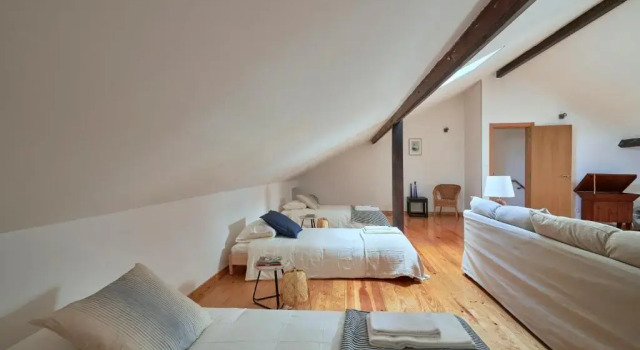 Апартаменты Renovated and Spacious Duplex Apartment With Patio, By TimeCooler