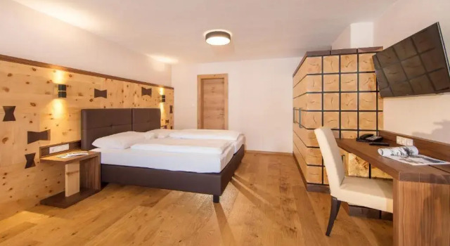Двухместный номер Superior с балконом Hotel Garni Birkenhof
