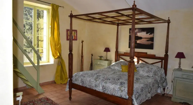 Четырёхместный номер Standard La Bastide des Amouriers