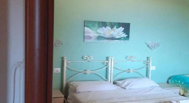 agriturismo gli olivastri - casa ginestre con piscina e vista mare, Забронировать Отель Альенту Коста-Парадизо