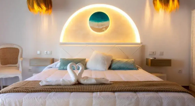 Room in Guest Room - Private Room With Beautiful sea View, Забронировать Гостевой дом Марбелья Коста-дель-Соль, рядом с Марина Ла Бахадилья