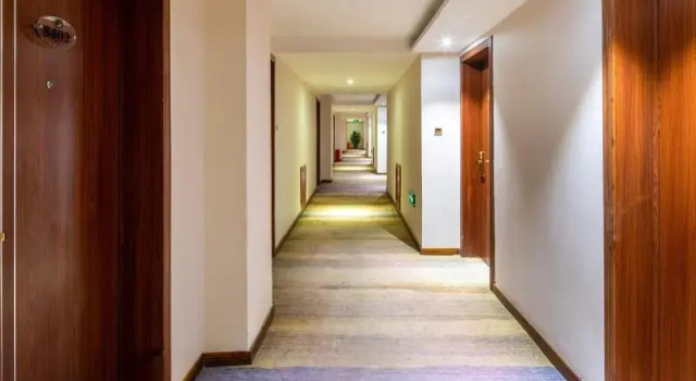 GreenTree Alliance Hotel Chengdong Shuangliu Jiaolong Port Jinhui'ai, Boek Hotel Hotels in Chengdu met parkeren, Parkeren