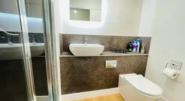 Kenilworth Studio * Ground Floor * Parking, Забронировать Отель Отели Уорикшир с парковкой, Парковка