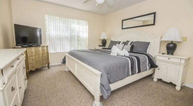 Lb019 3 Bedroom Condo by Redawning