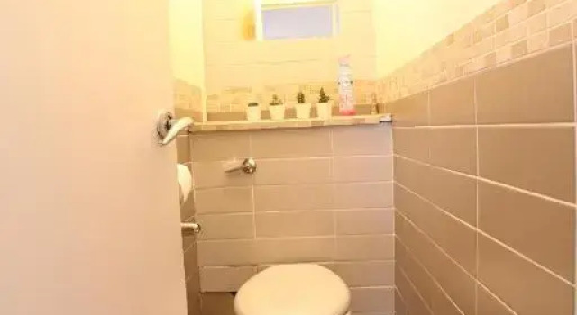 Chelsea off Kings Road One Bedroom Apartment with balcony, Varaa Huoneisto Asunnot kohteessa Merseyside, Huoneisto