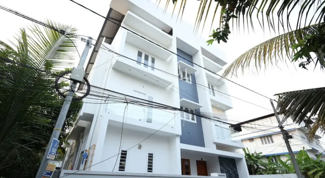 Guest West Inn Cochin, Забронировать Гостевой дом Отели штата Кералы с парковкой, Парковка