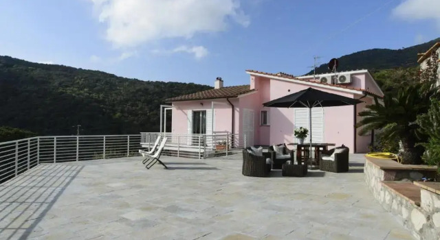 Коттедж Villa Il Roseto Redinoce