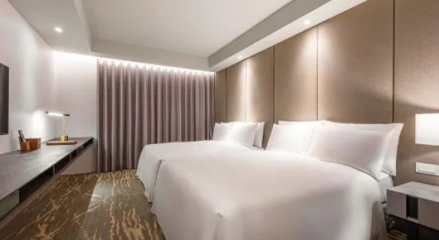 Люкс Deluxe LUNARIS Hotel