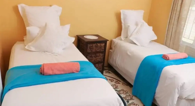 Taowona Ishe Lodge, Rezerwuj Hotel Harare Zimbabwe