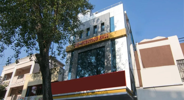 OYO 10811 Sri Sairam Residency, Rezervovat Hotel Hotely v Andhra Pradesh s parkováním, Parkování