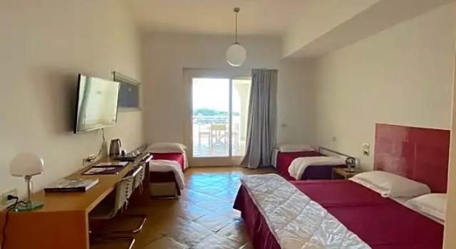 Полулюкс Hotel Grotta di Tiberio