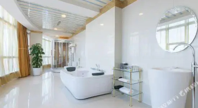 Люкс Business Wuhuan Hotel