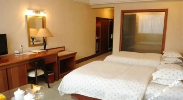 Guangwushan Diexi Hotel, Забронировать Отель Отели Гуанъюань 3 звезды, 3*