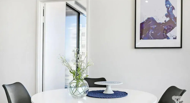Amazing View Kozy 2 Bed APT with Parking Waterloo Nwa052, Забронировать Отель Отели Уотерлу 3 звезды, 3*