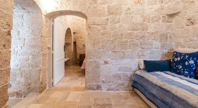 4152 Trulli Salsapariglia by Perle di Puglia, Book Feriehus Hoteller i Putignano med pool, Swimmingpool