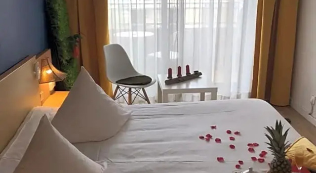 Одноместный номер Standard с балконом Hotel Panorama