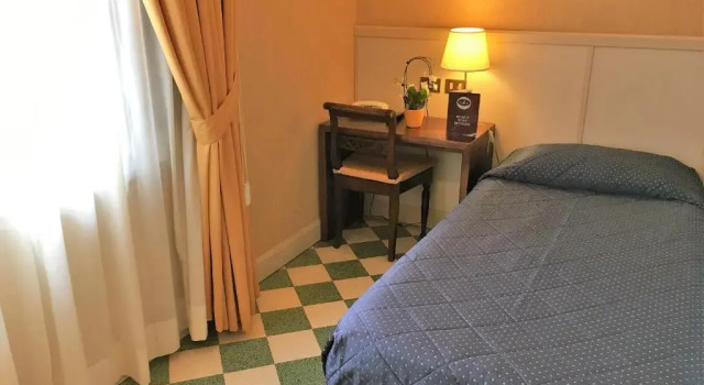 Одноместный номер Standard Basilica Hotel