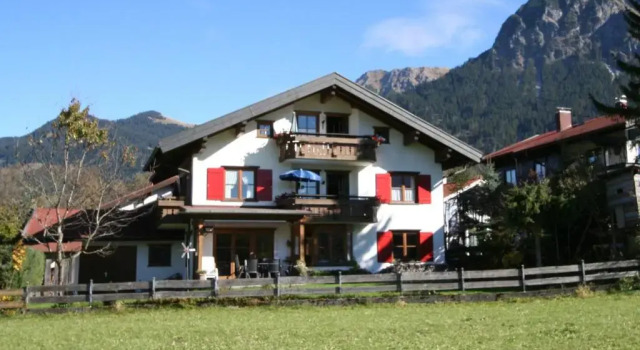 Апартаменты Alpenflair Ferienwohnungen Whg. 304+203