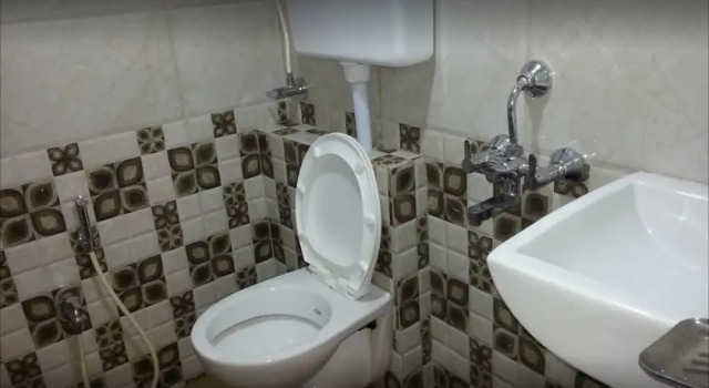 Номер Standard FabHotel Royal Residency Kurla