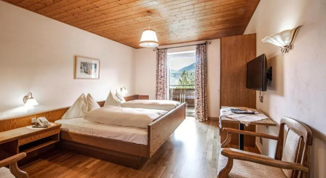 Двухместный номер Standard с балконом и с видом на сад Landhotel Gasthof Zum Löwen