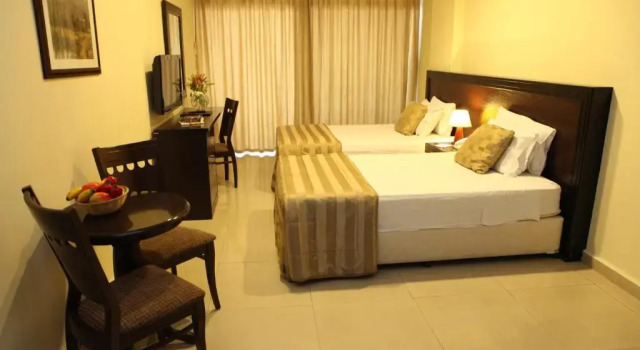 Полулюкс Mozart Hotel