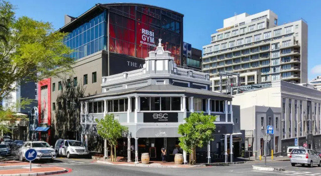 Апартаменты Trendy New York Style Apartment near Table Mountain