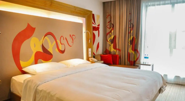 Двухместный номер Superior Novotel Guiyang Downtown