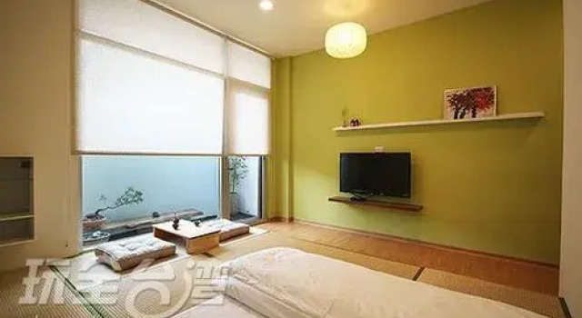 Tainan Happy House, Забронировать Отель North District Тайнань, рядом с Станция Тайнань