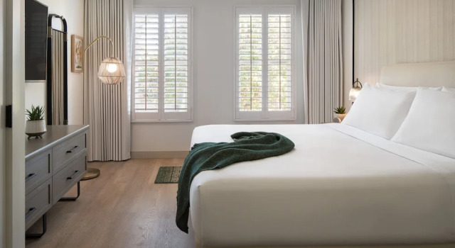 Люкс c 1 комнатой с видом на бассейн The Steward, Santa Barbara, a Tribute Portfolio Hotel
