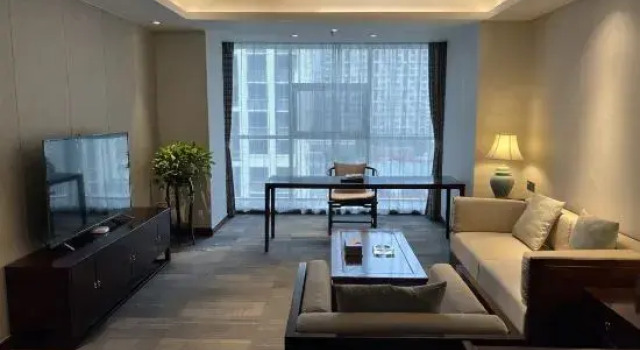 Семейный люкс Huawen International Hotel