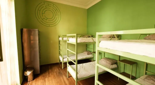 Кровать в общем номере Pagration Youth Hostel
