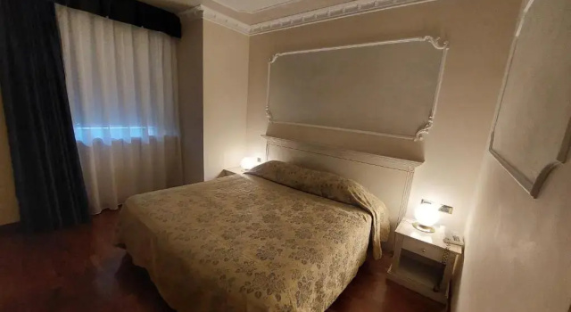 Четырёхместный номер Deluxe Hotel Villa Medici