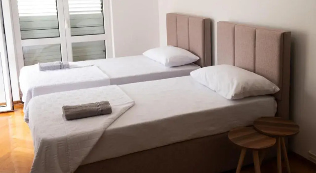 Апартаменты Guest House Mrvaljević