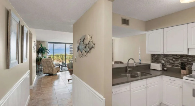Dunes of Panama by iTrip, Rezerwuj Apartament Hotele w Lower Grand Lagoon z parkingiem, Parking