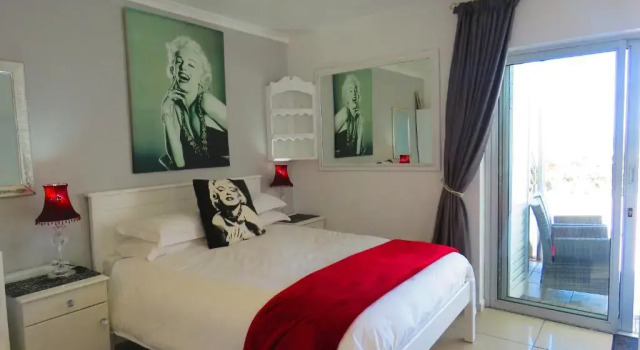Студия On The Beach Apartments