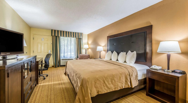 Двухместный номер Quality Inn Clemson near University