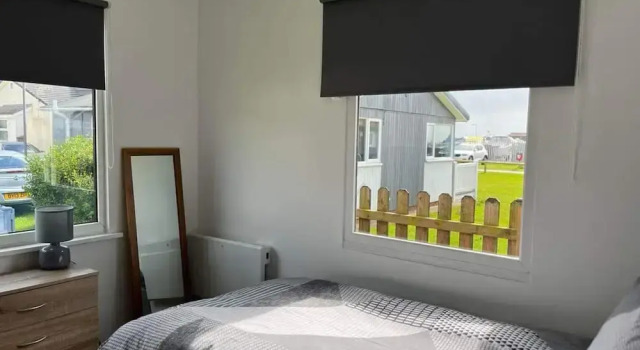 Seaside Escape Chalet in Bridlington South Shore, Забронировать Шале Отели Англии 3 звезды, 3*