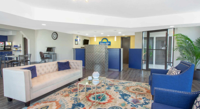 Days Inn by Wyndham Clinton / Laurens I-26, Book Mini-hotel Clinton South Carolina
