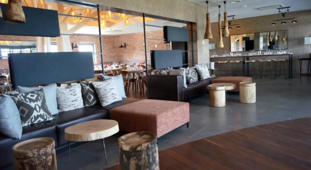 Hotel Elais, Book Hotel Hoteller i Pointe-Noire med pool, Swimmingpool