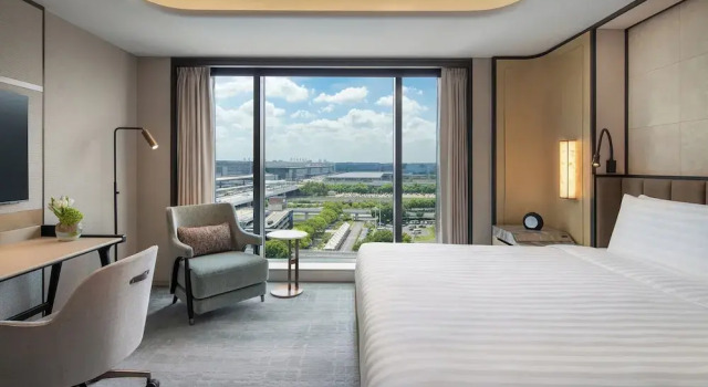 Люкс Premier Shangri-La Hongqiao Airport,Shanghai