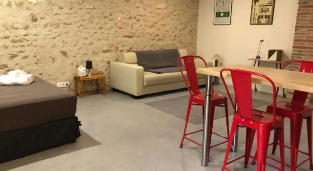 Коттедж c 1 комнатой Chambres d hôtes du Castell de Blés