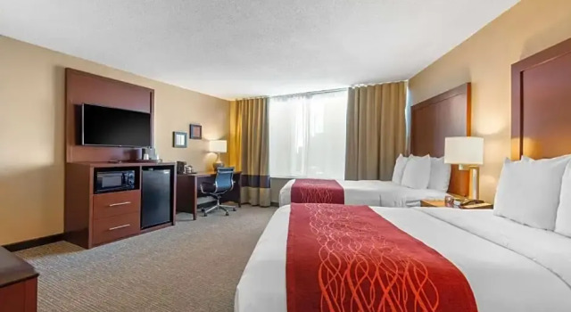 Номер с видом на реку Comfort Inn Memphis Downtown