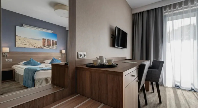 Семейный номер Standard с балконом WIND Hotel