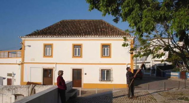 Casa Da Palmeirinha, Забронировать Отель Отели в центре Мешильоейра-Гранде с завтраком, отели в центре Мешильоейра-Гранде с завтраком