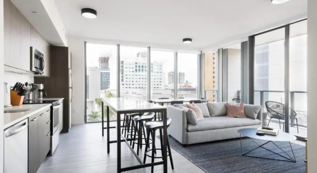 Люкс с 3 комнатами Downtown by Miami Vacation Rentals