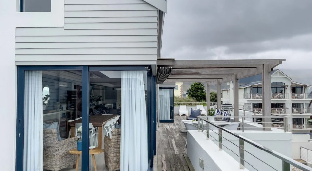 Апартаменты Пентхаус с 2 комнатами Le Paradis Penthouse Apartment