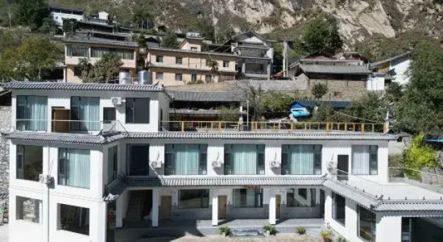 Tiger Leaping Gorge Yijing Yungu Homestay