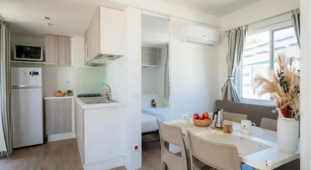 Полулюкс seafront Club del Sole Stork Family Collection