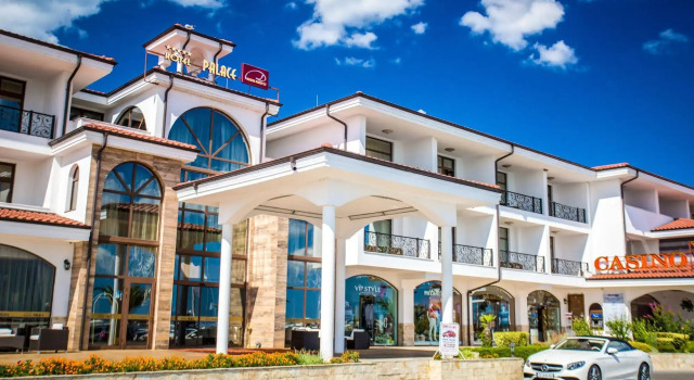 Hotel Palace Marina Dinevi