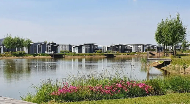 Коттедж Modern, High-quality Chalet With Wifi Near the Oosterschelde